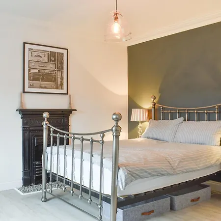 Tatil Evi Fern House *